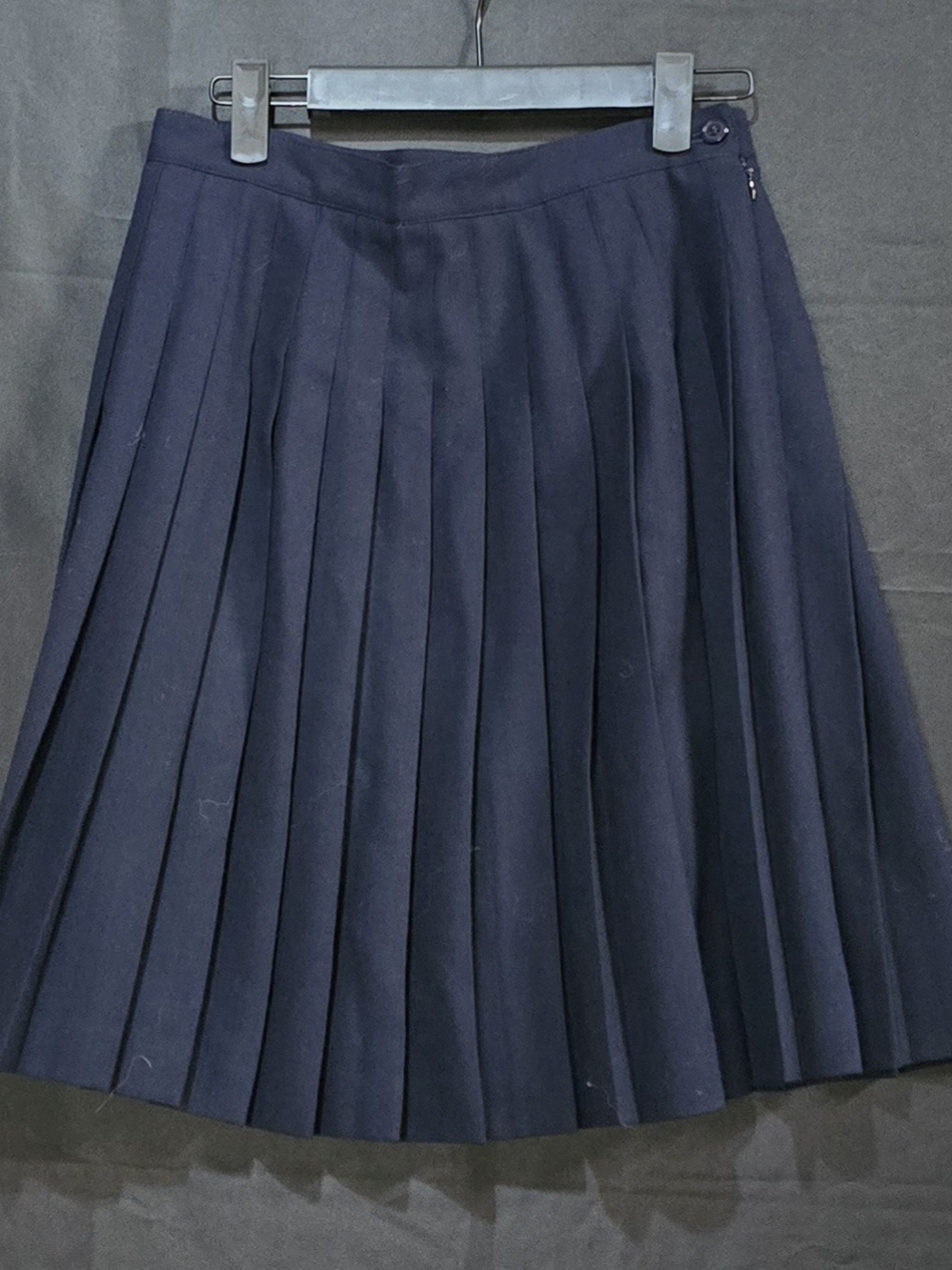 Liz Claiborne Vintage 100% Wool Pleated Midi Skirt Navy Blue
